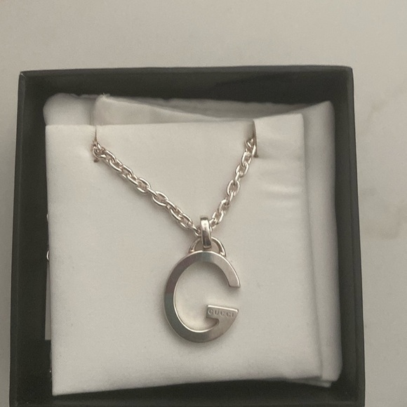 GUCCI Statement G necklace. Sterling Silver 925. New in box - Picture 1 of 9